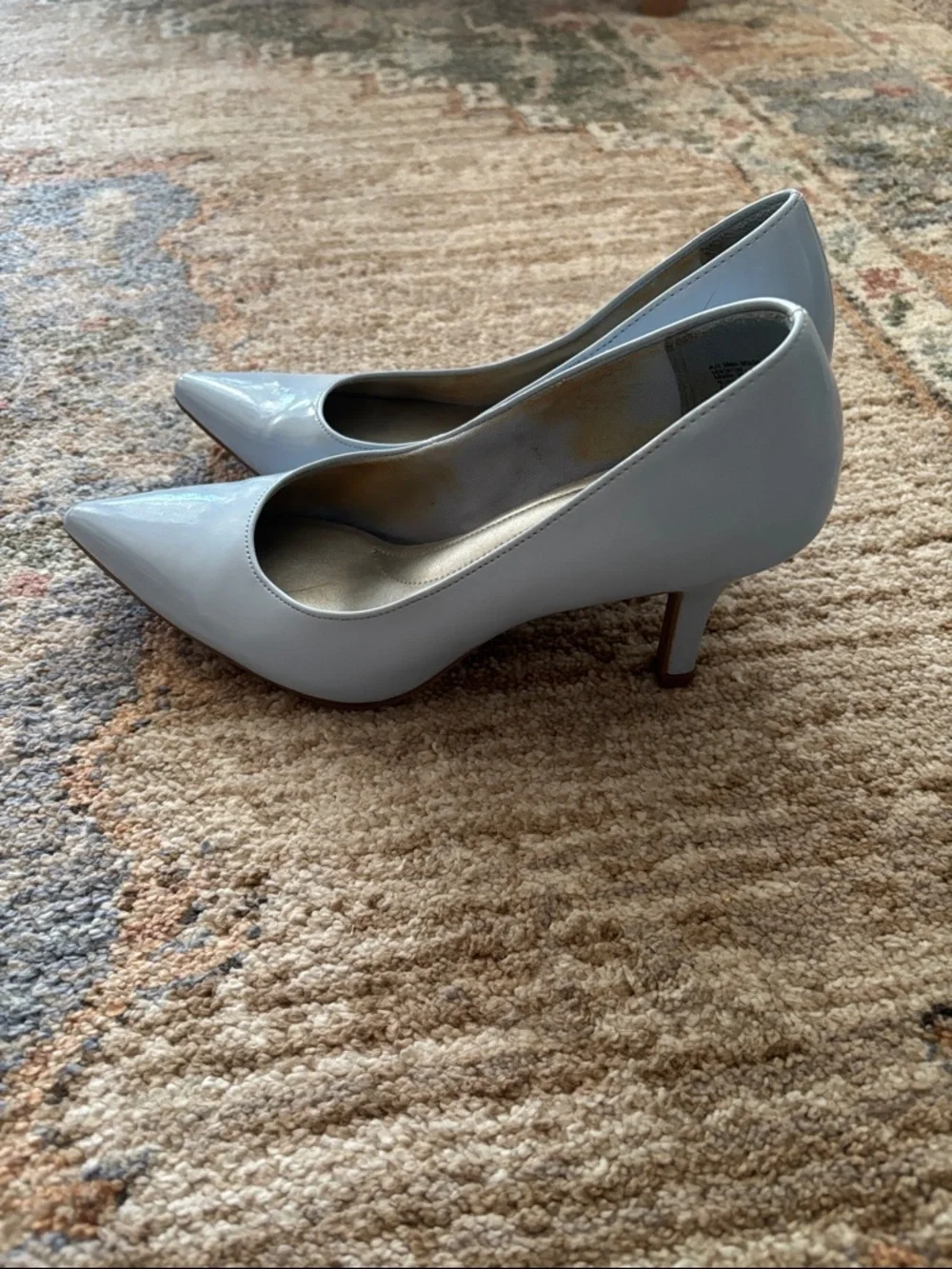 Classic Pointed Toe Women’s Pumps in Light Blue - Picture 4 of 5